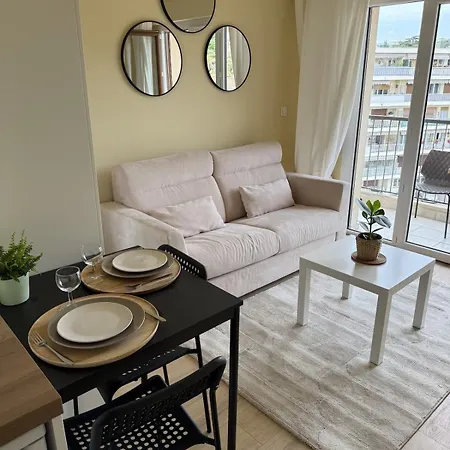 Apartment Neuf Proche Centre Et Plages